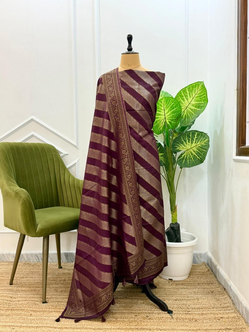 Banarasi Dola Silk Jacquard Aada Pattern Salwar Suit - Leheriya