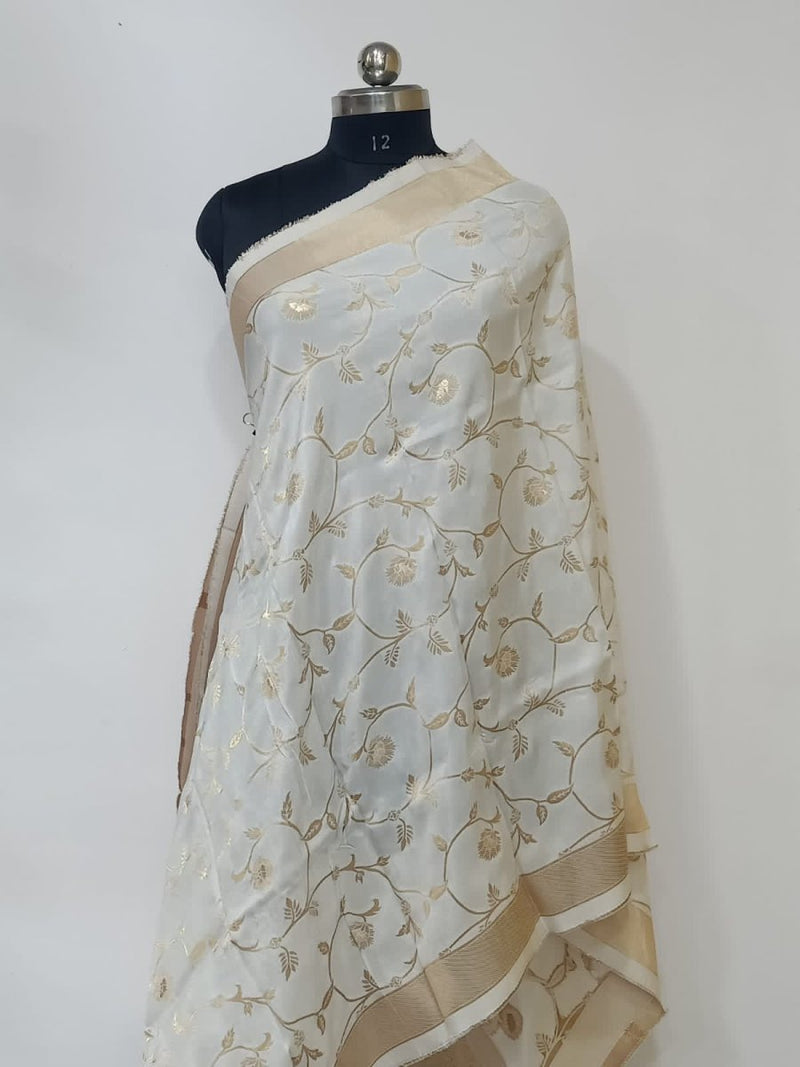 Banarasi Silk Dyeable Dupatta with Golden Zari Work - Leheriya