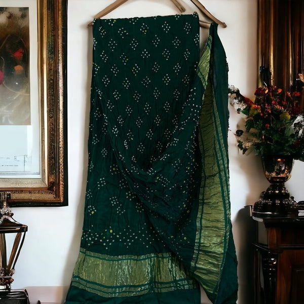 Bandhani Dupatta with Gold Lagdi Palav - Leheriya