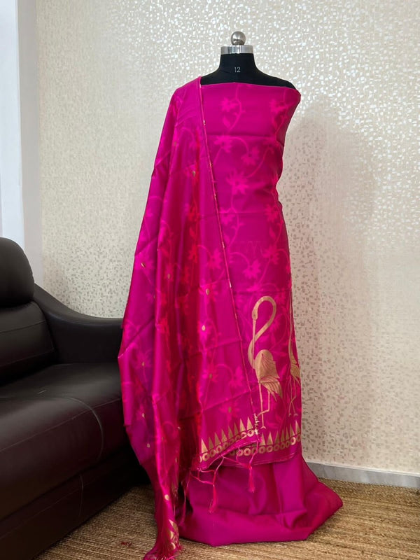 Exclusive BANARASI Collection - Swan Collection - Leheriya