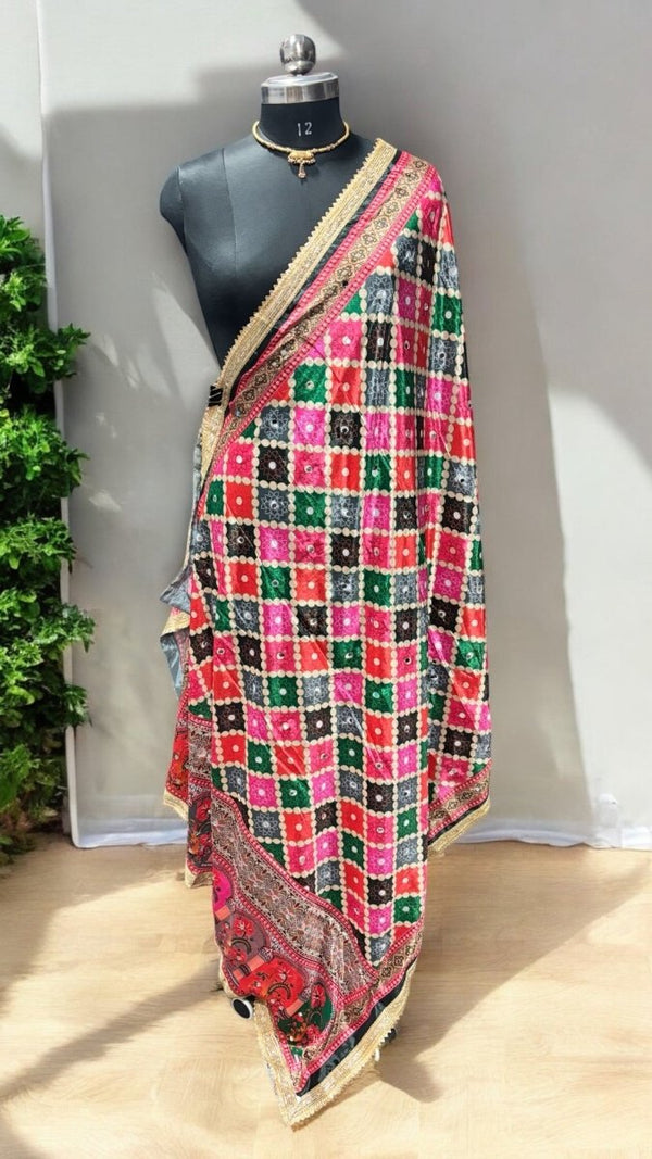 Pakistani Dupatta - Design 13 - Leheriya